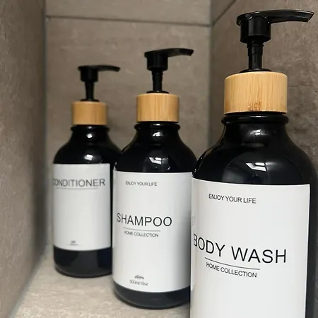 Le Confortable Wifi Parking 4 Personnes Proche Gare * 萨尔堡